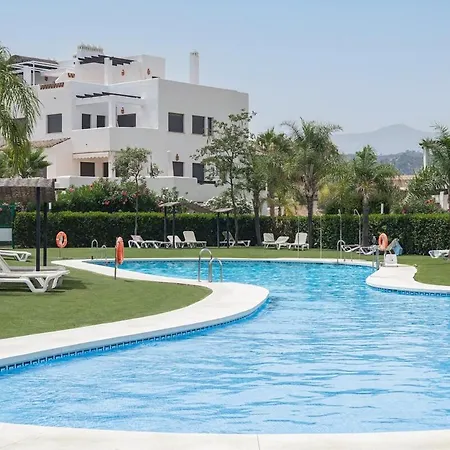 Apartmán Beautiful 1 Bed Duplex Penthouse With Views Rdr327 Estepona